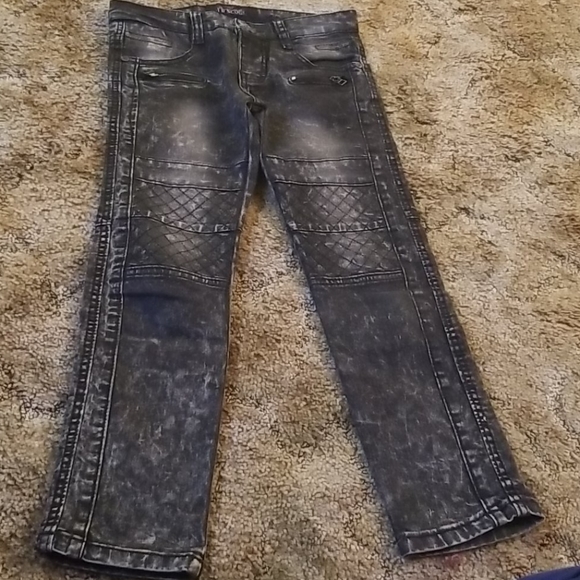 Boys Jean's - Picture 1 of 3